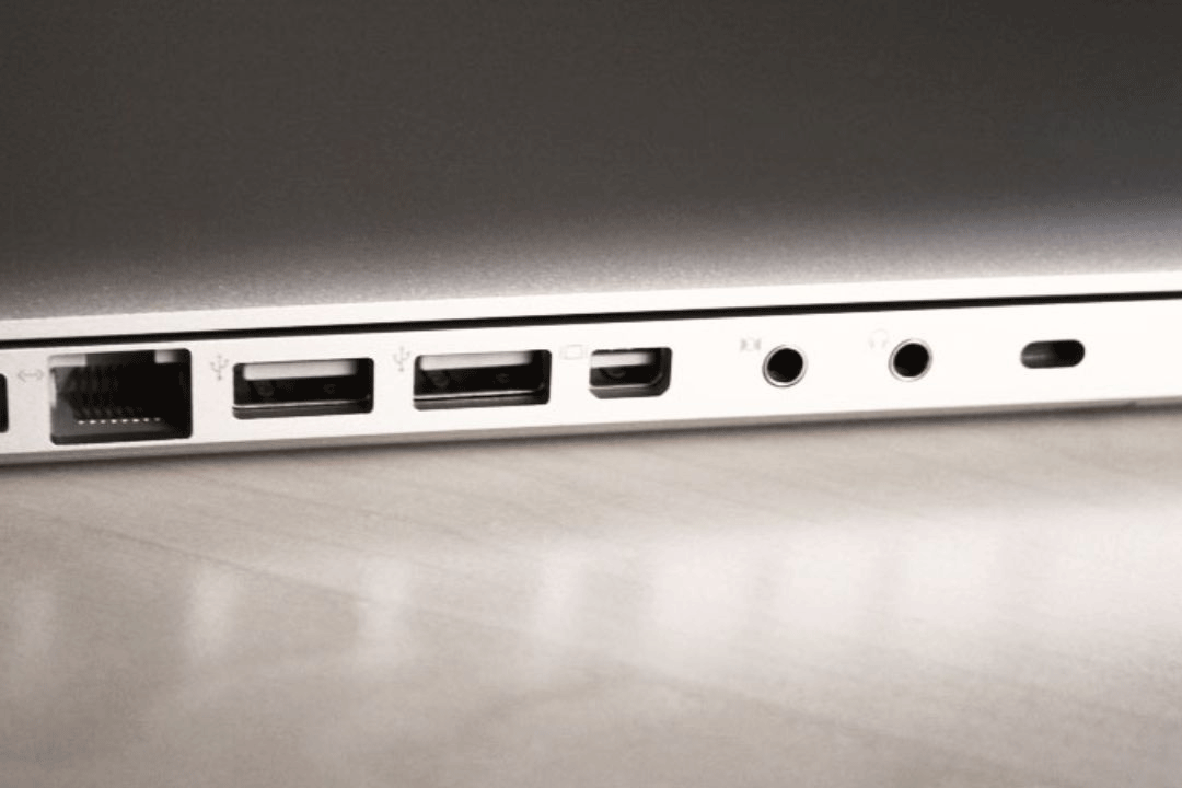 پورت‌های از کار افتاده (USB، HDMI، Thunderbolt)|فروشگاه آیدی 724